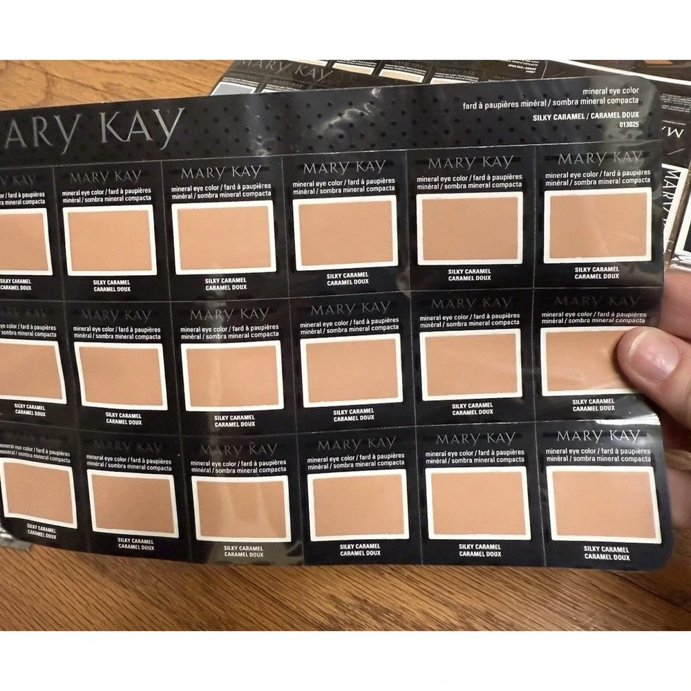 Large Lot Mary Kay Mixed Color Sample Eye Cheek Color Cards Timewise Satin Hands
